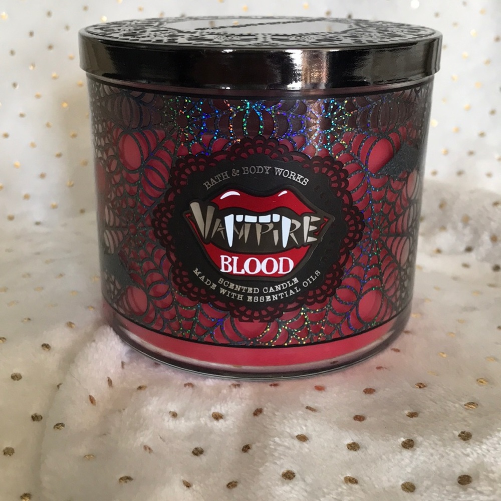 NEW 3 wick Bath & Body Works candle